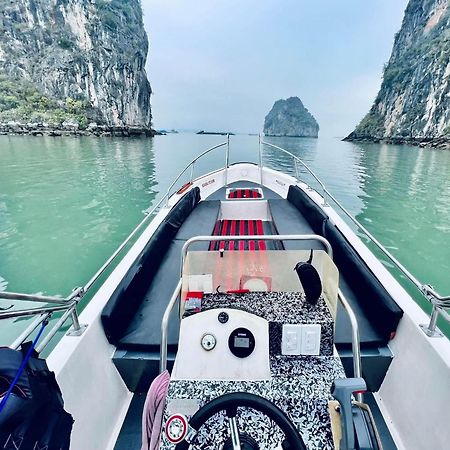 Canh Buom Homestay - Tuan Chau Ха Лонг Екстериор снимка