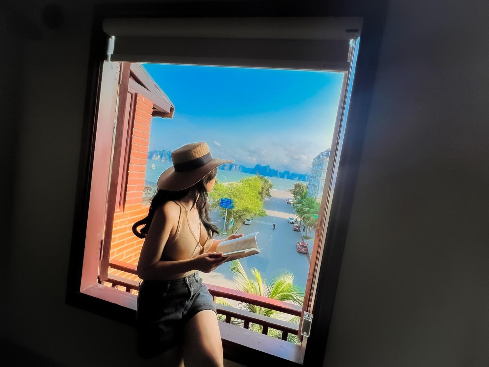 Canh Buom Homestay - Tuan Chau Ха Лонг Екстериор снимка